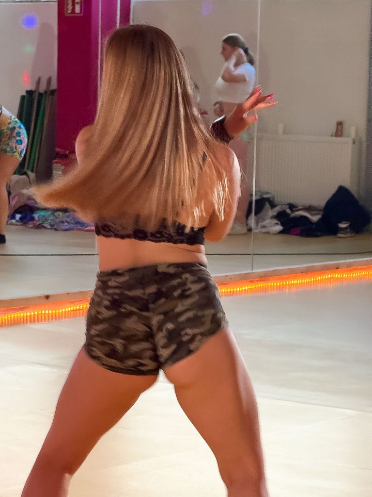 Camouflage Shorts - High Waist - Long Leg