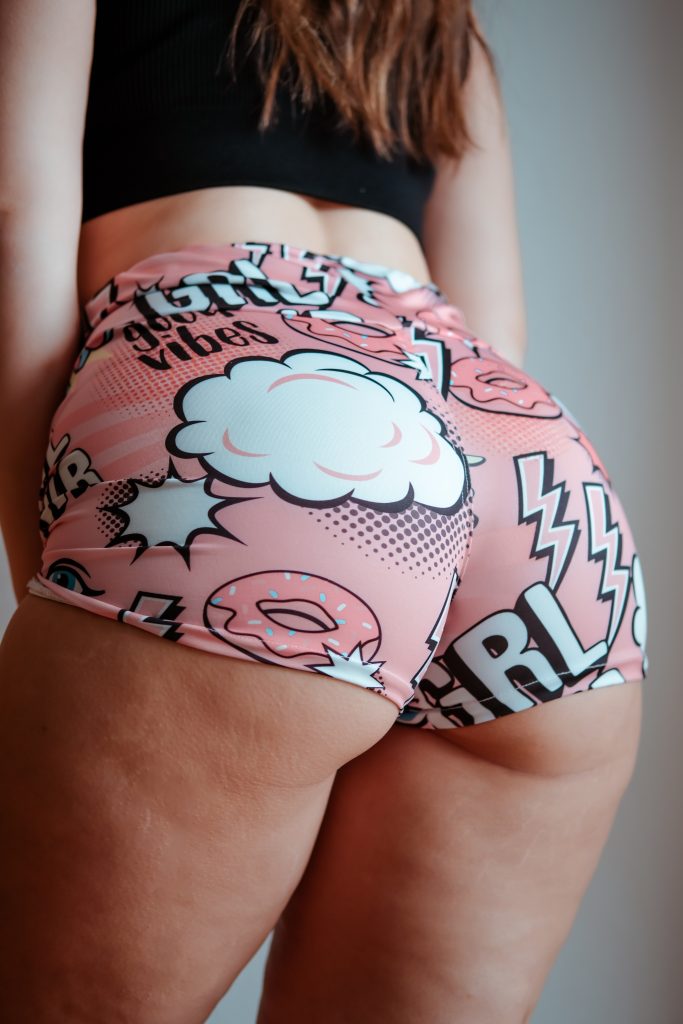 Girl Pow! Shorts - High Waist - Short Leg